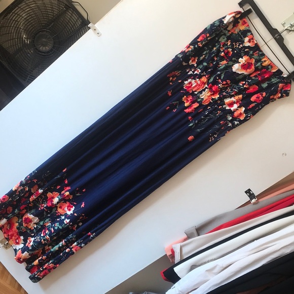 Long Navy Floral Dress - Size XL - Picture 4 of 6